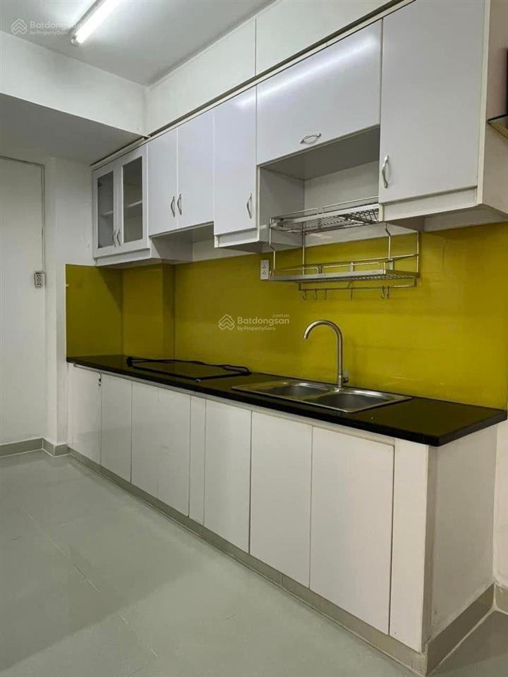 Bán căn hộ 8x plus 63m2 nhà mới 2pn 2wc giá chỉ 2.750 tỷ