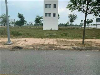 Chính chủ gửi bán 2 lô đất liền kề đường n6, kdc idico2, p6, tp tân an, long an