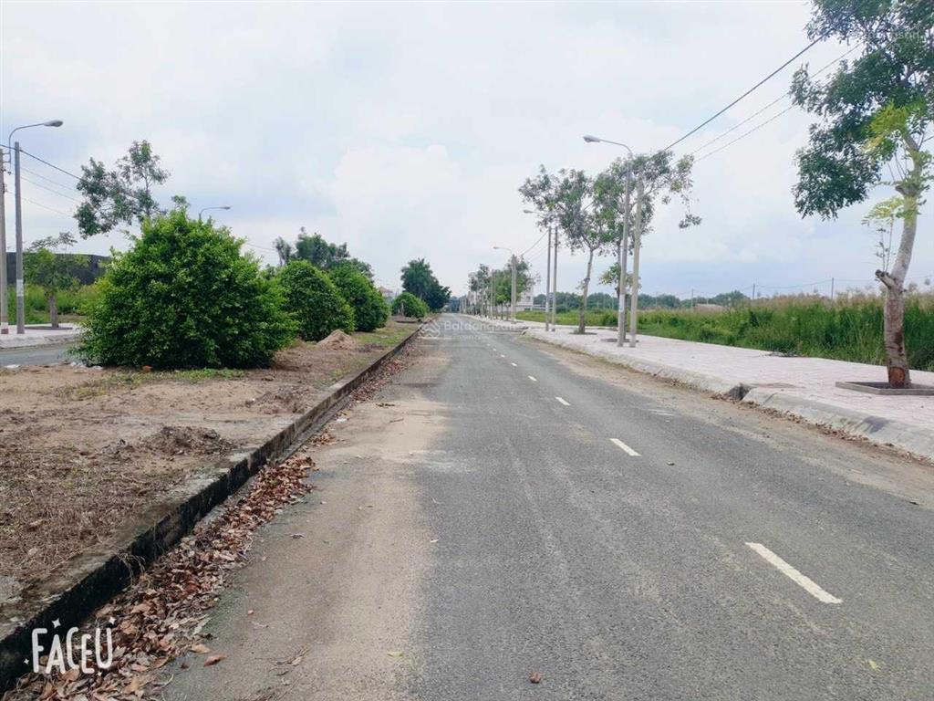 Hot! 2 lô đất kdc phước đông, mt quốc lộ 50 giá cắt lỗ 200 triệu sổ hồng riêng