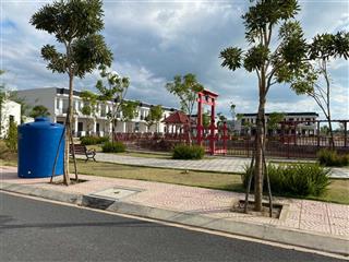 Chính chủ cần sang lại 2 lô đất view osaka park da young town ngay vingroup 900ha. shr. xây dựng td