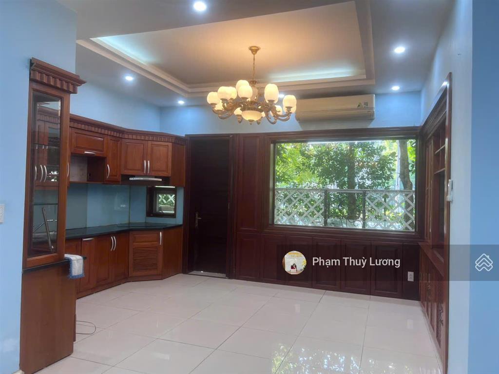 Cho thuê nhà liền kề đẹp nhiều tiện ích tại mailand hanoi city, giá thỏa thuận, 105 m2
