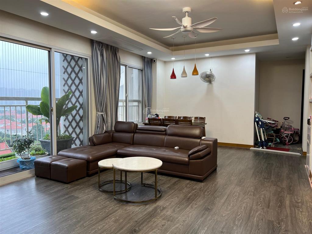 Chính chủ bán căn 3pn, 128m2 chung cư essensia bắc an khánh, view đẹp nhất.  0916 060 ***