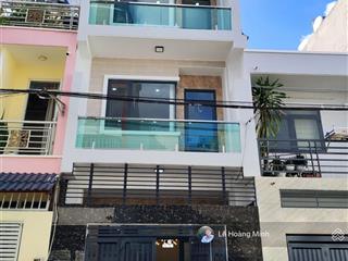 Bán nhà trệt hai lầu tum hẻm xe hơi gần mt tỉnh lộ 43 có 4pn sổ hồng riêng khu dân cư đẹp