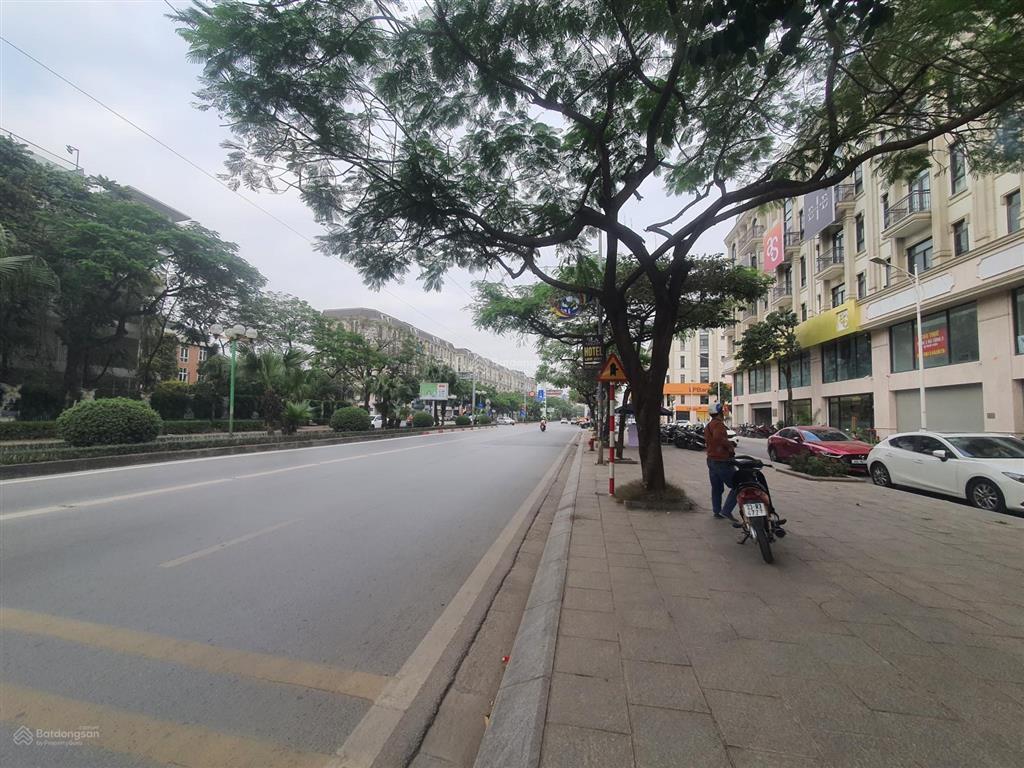 Shophouse himlam vạn phúc. mặt tố hữu lê văn lương. căn góc 98m2