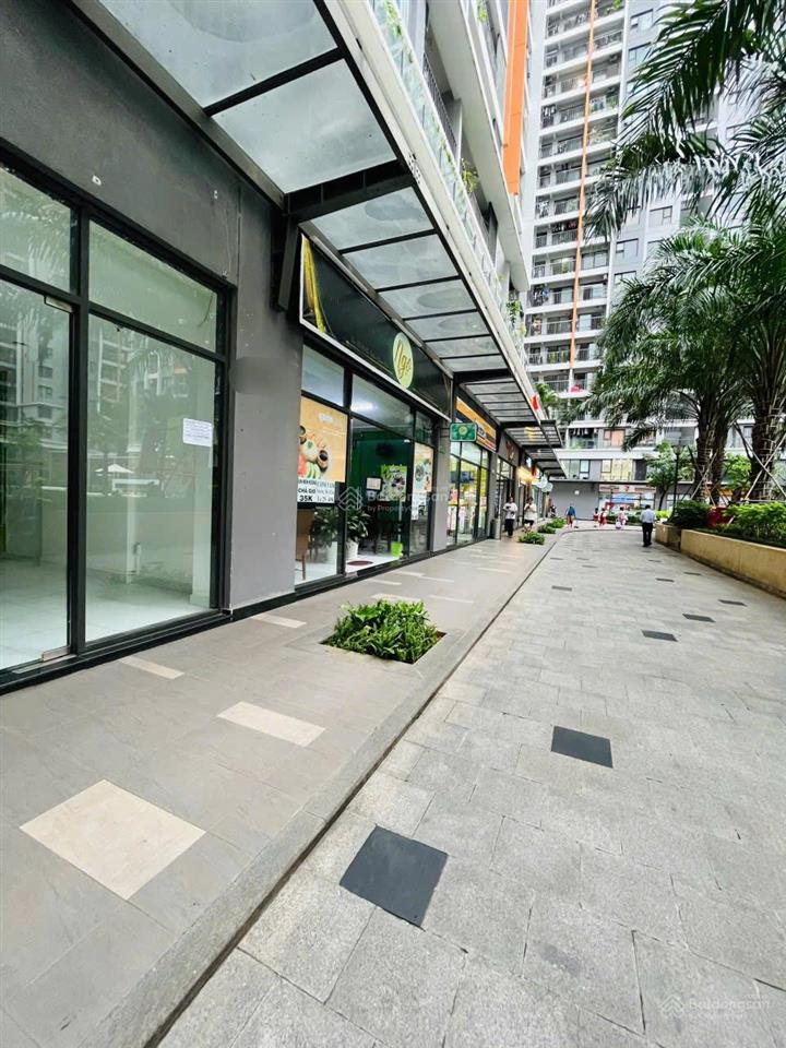 Chính chủ bán shophouse tại safira 180m2 2 tầng sổ hồng riêng, q9 9.990 tỷ 0901 233 ***