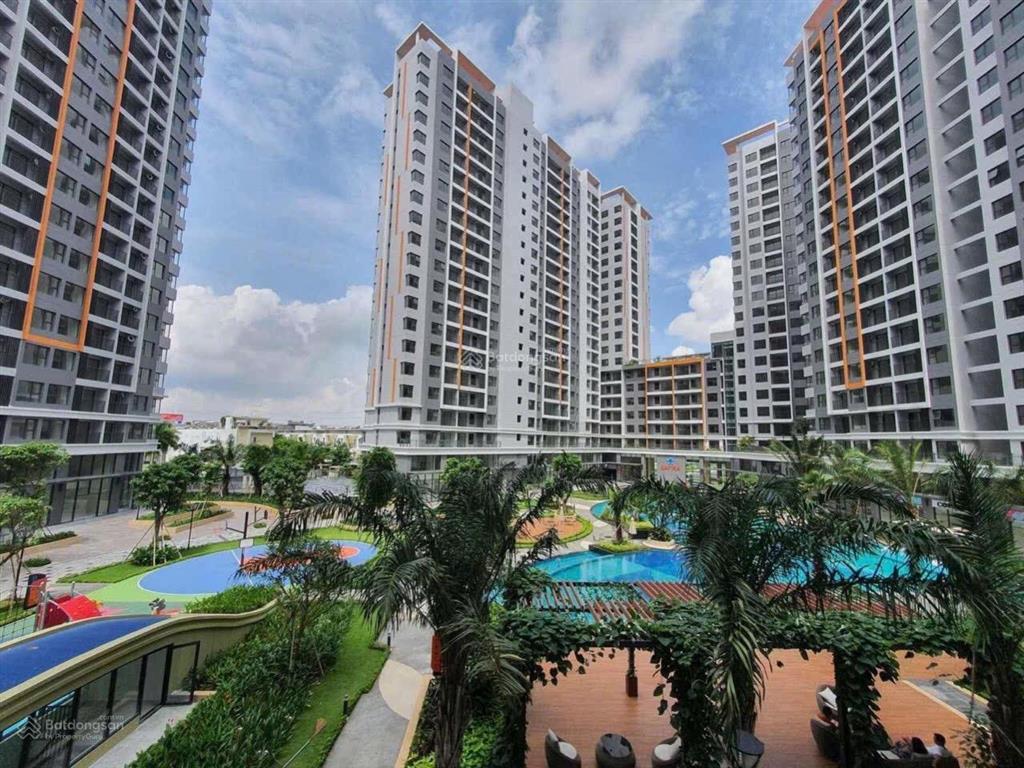 Chính chủ bán shophouse tại safira 180m2 2 tầng sổ hồng riêng, q9 9.990 tỷ 0901 233 ***