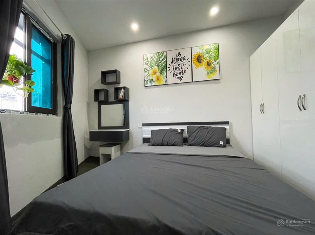 Chính chủ cho thuê phòng 1n1k ô tô đỗ cửa, giá 4,9tr tại 181 xuân thủy