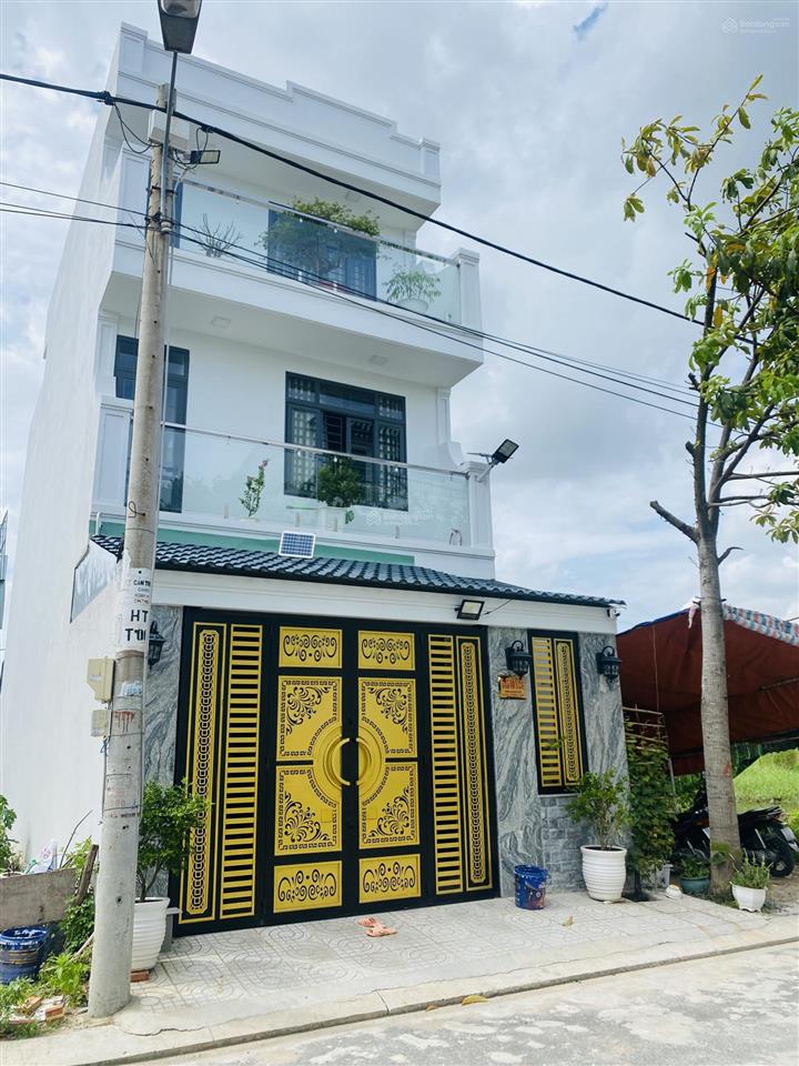 Em bán đất nguyễn xiển 545 đối diện vin có nhiều lô giá chính chủ hợp lý