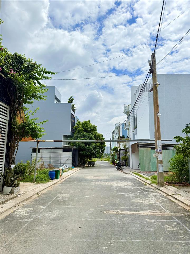 Đất nguyễn xiển gần vinhomes  mua bán (giá tốt chính chủ đất nguyễn xiển)