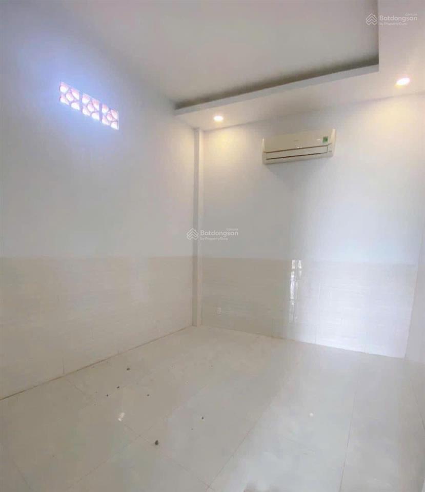 Bán nhà 1 sẹt nguyền xiển giáp đường song hành vành đai 3 tiềm năng tăng giá, gần khu vinhomes