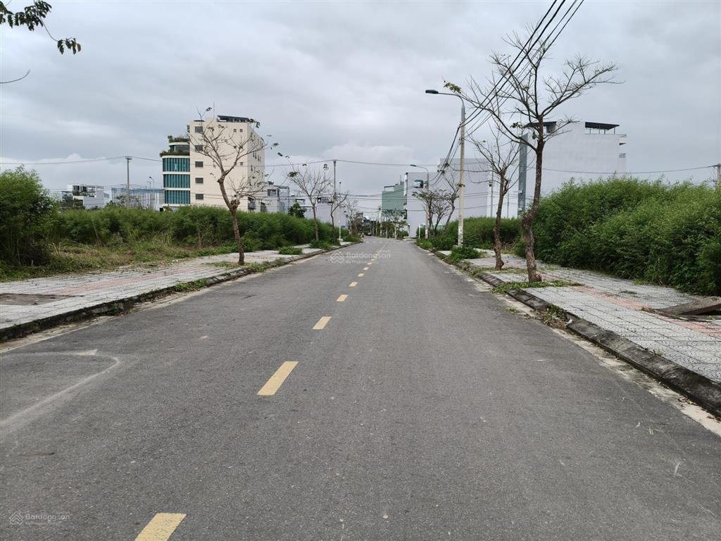 Bán đất cặp cồn dầu 19 gần cầu hoà xuân b1.146 lô 6x, 6x giá 13tỷ500.  0932 558 ***