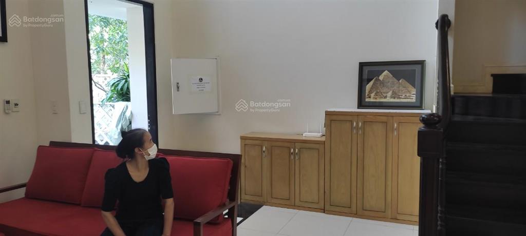 Cho thuê liền kề splendora giá rẻ nhất chỉ 16 triệu, full . cọc 1 thanh toán 6 tháng.  0984 204 ***