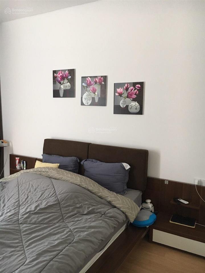 Chủ ký gửi bán gấp 2pn hưng phát sliver star 3.95 tỷ bao sổ.  0906 968 ***