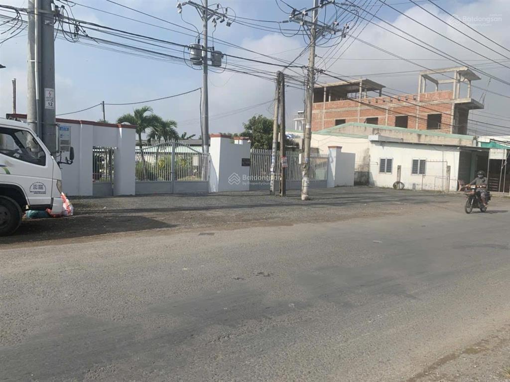 Bán kho xưởng mặt tiền 878b, châu thành, tiền giang cũ 9000m2 giá 50 tỷ tl
