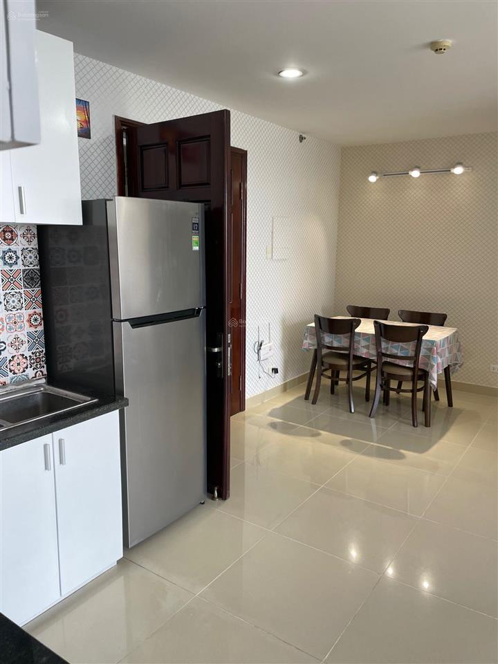 Bán gấp căn hộ the harmona 2pn 2wc, full nội thất giá tốt.  0938 990 *** xem nhà