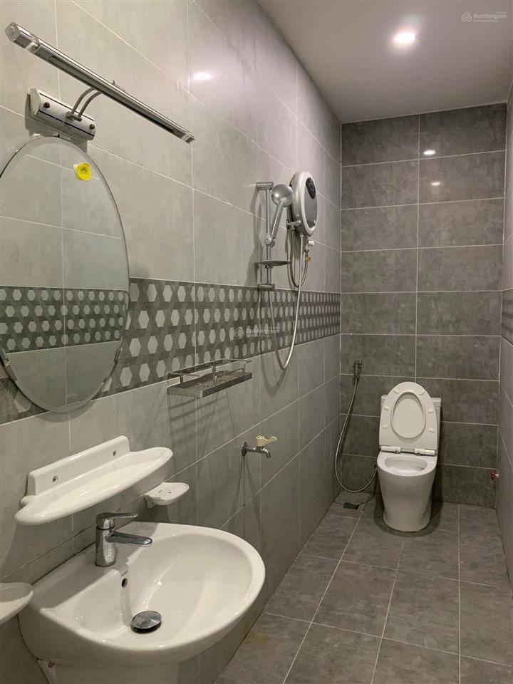 Bán gấp căn hộ shophouse 106m2, 1 trệt 1 lầu giá tốt c/c melody residences tân phú  0938 990 ***