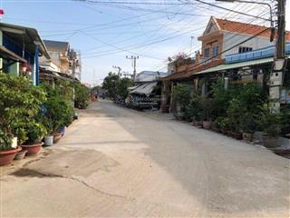 Vùng trũng về giá  nhà đầu tư đón sóng ông lớn
