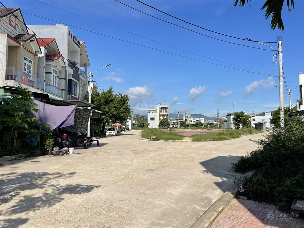Cần bán lô đất 97,9 m2 tại thôn vân hội 2, thị trấn diêu trì, tuy phước, bình định