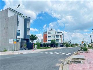 Bán 2 lô đất liền nhau 608m2 đất đường lê văn lương nhà bè, sổ hồng, giá 15 tỷ