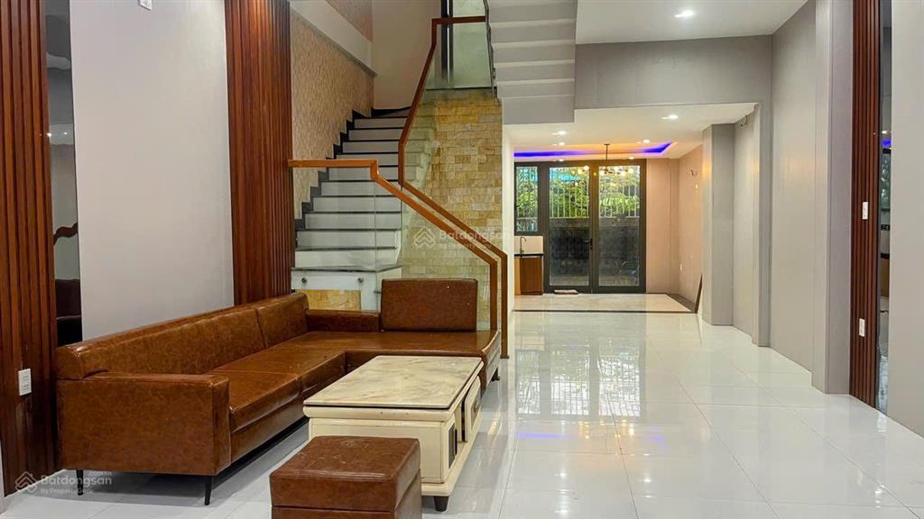 Nhà 3 tầng đường bàu năng 12 gần bến xe đà nẵng