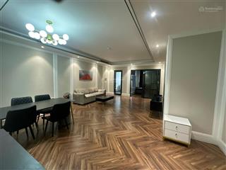 Em bán king palaem bán king palace  nguyễn trãi  3n2vs  125m2  giá 13 tỷ   0398 537 ***