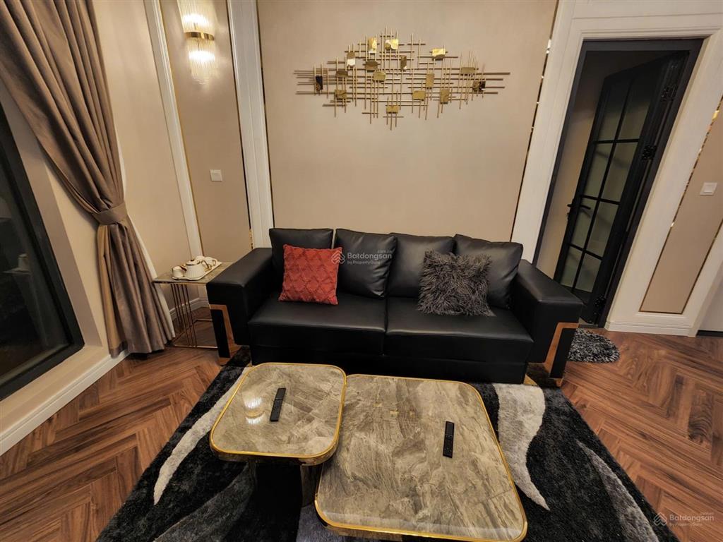 Em bán căn góc full kính  king palace  3n2vs  full  115m2  12 tỷ   0398 537 ***