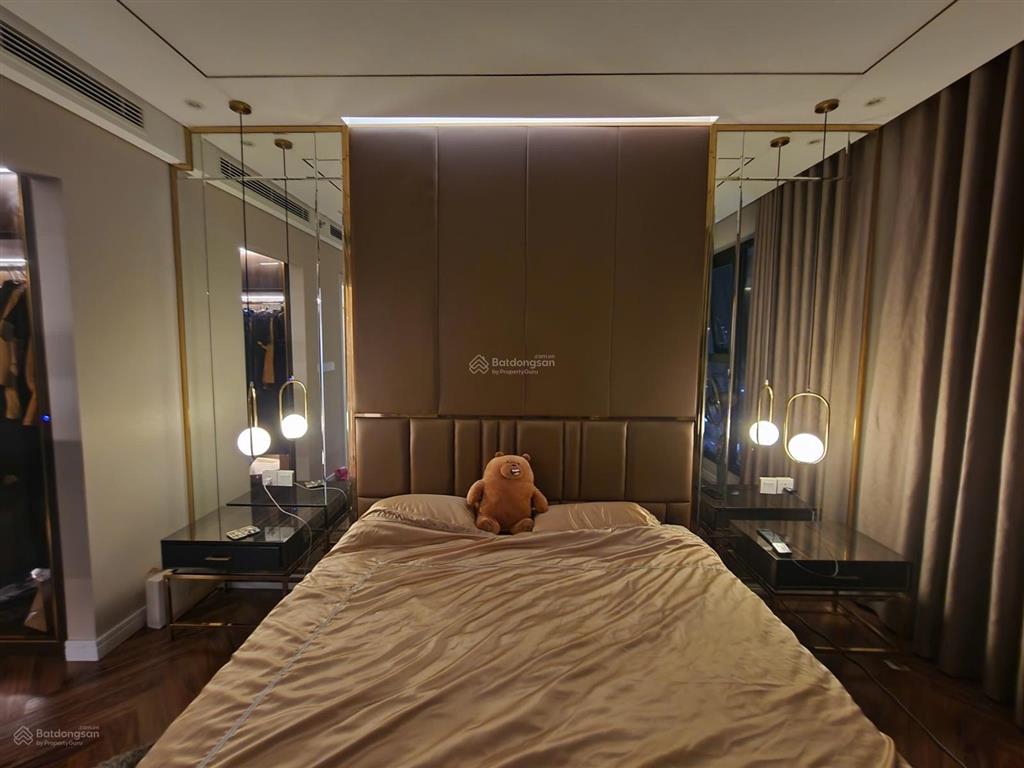 Em bán căn góc full kính  king palace  3n2vs  full  115m2  12 tỷ   0398 537 ***