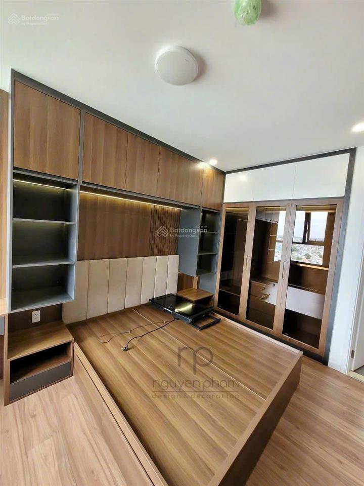 Bán căn hộ d'lusso 3pn view sông có sân vườn riêng 25m2, full nội thất giá 9 tỷ diện tích 120m2