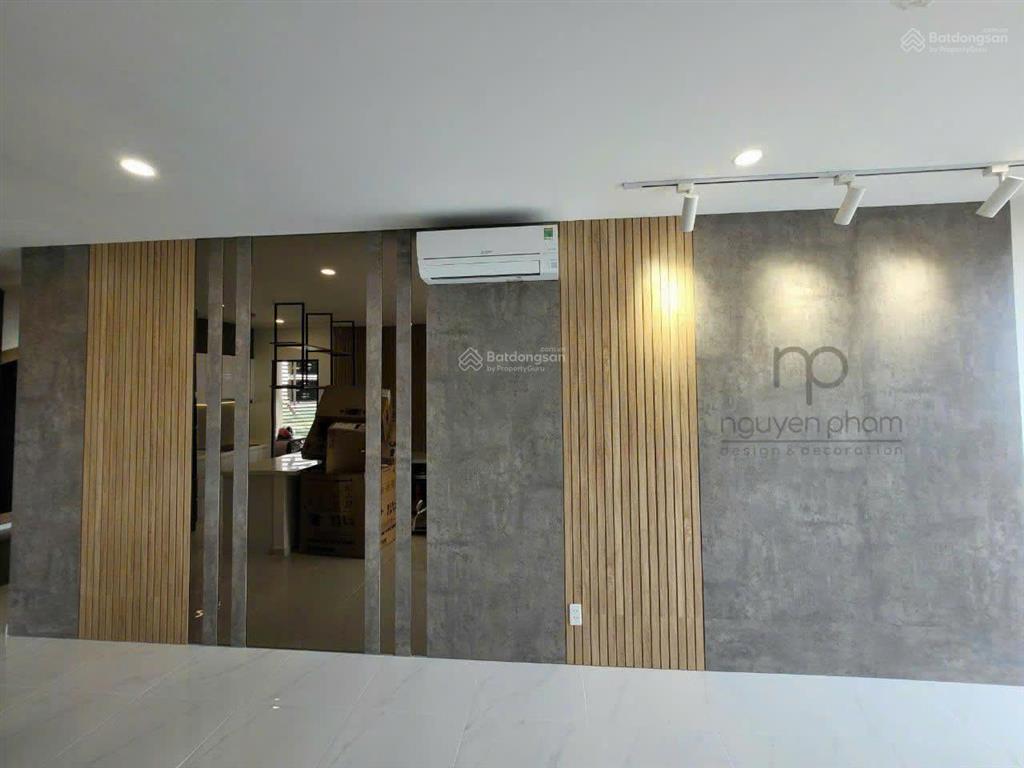 Bán căn hộ d'lusso 3pn view sông có sân vườn riêng 25m2, full nội thất giá 9 tỷ diện tích 120m2