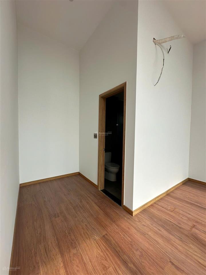 Bán căn hộ precia quận 2, diện tích 71m2 căn 2pn2wc, view xem bắn pháo hoa, giá 5.85 tỷ có nội thất