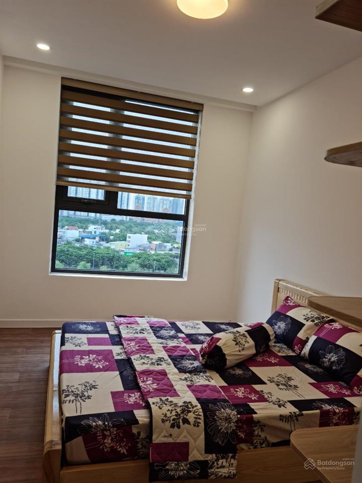 Cần bán căn hộ d'lusso quận 2 giá 4,8 tỷ căn 1pn1wc, tầng cao xem bắn pháo hoa