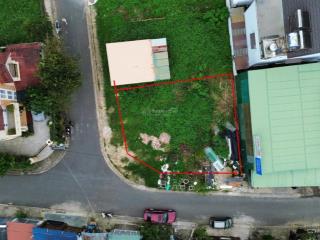 Chỉ 19.9 tỷ sở hữu ngay lô góc 2 mặt tiền cực thoáng,giá trị sinh lời ,khu dân trí cao cách hồ 1km