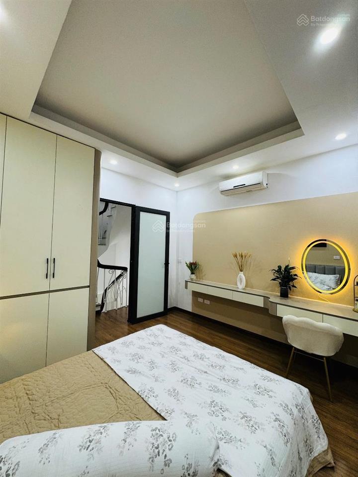 Hiếm  rẻ  đẹp  bán nhà phố yên hoà  trung kính  cầu giấy  25m2 5 tầng, ngõ cực rộng