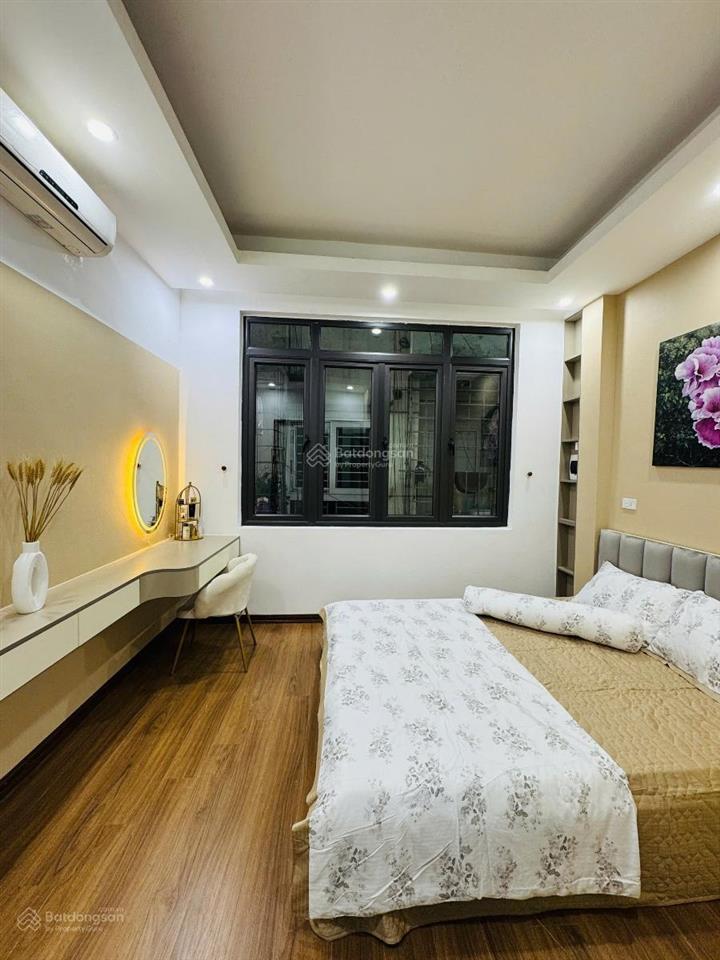 Hiếm  rẻ  đẹp  bán nhà phố yên hoà  trung kính  cầu giấy  25m2 5 tầng, ngõ cực rộng