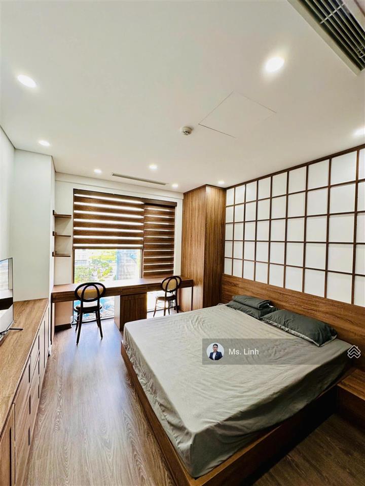 Cần bán căn hộ 2 phòng ngủ chỉ 3 tỷ 8 full nội thất, 83 m2, the minato residence. đã có sổ hồng
