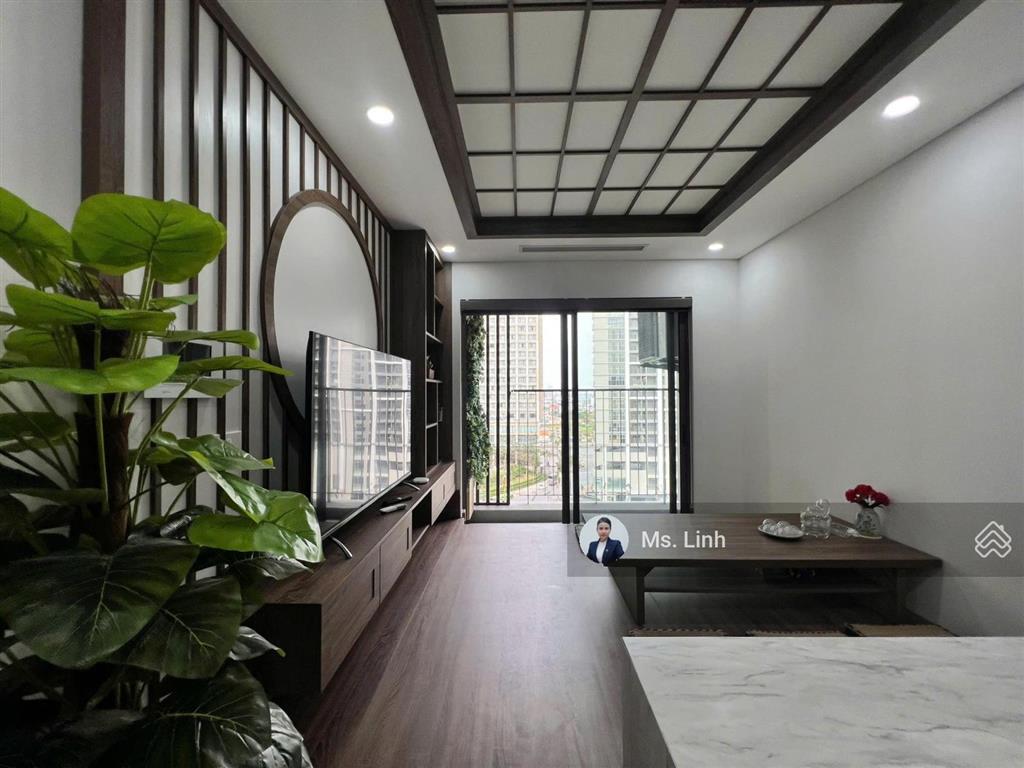 Cần bán căn hộ 2 phòng ngủ chỉ 3 tỷ 8 full nội thất, 83 m2, the minato residence. đã có sổ hồng