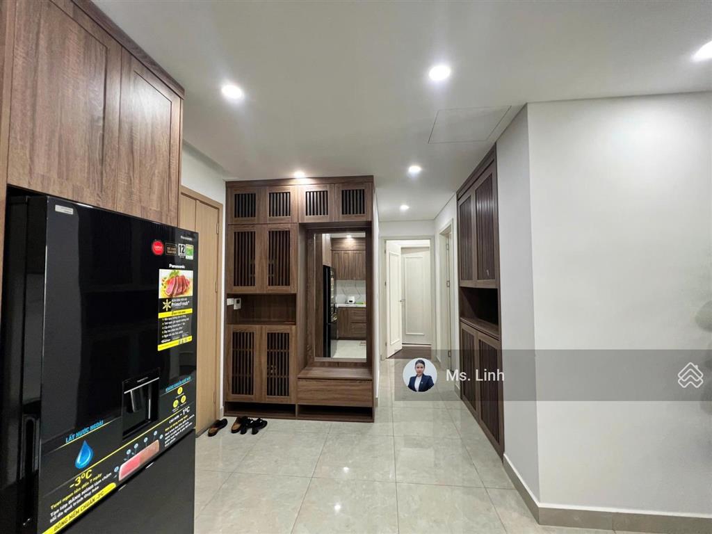 Cần bán căn hộ 2 phòng ngủ chỉ 3 tỷ 8 full nội thất, 83 m2, the minato residence. đã có sổ hồng