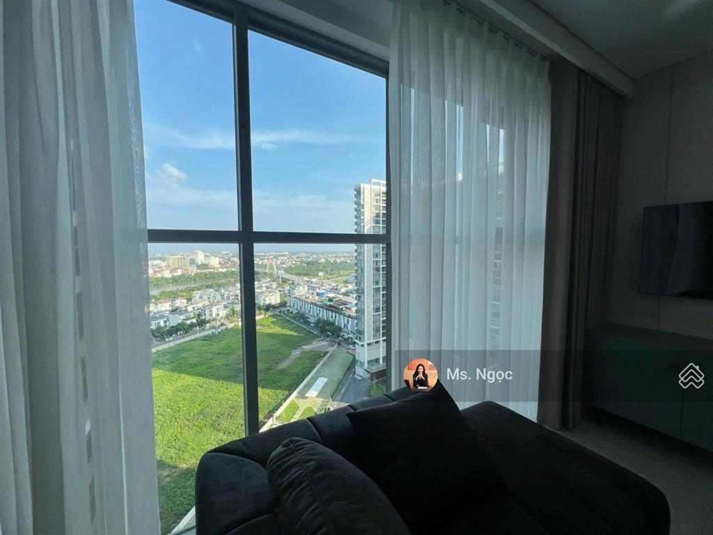 Cần bán căn hộ 1pn 53 m2, the minato residence, full nội thất cao cấp, đã có sổ hồng. giá 2 tỷ 550