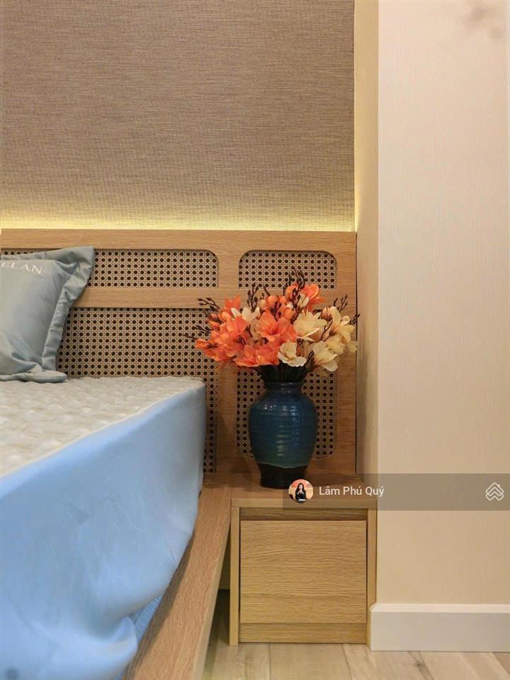 Cần bán căn góc 3 pn the minato residence, 110 m2, nội thất 700 triệu. giá 5,x tỷ bao thuế phí