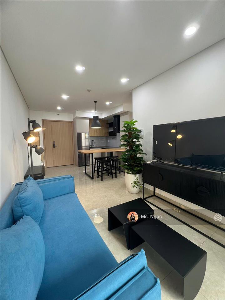 Cần bán căn hộ 1 phòng ngủ minato nhật bản, full nội thất cao cấp, 40 m2. giá 2,x tỷ