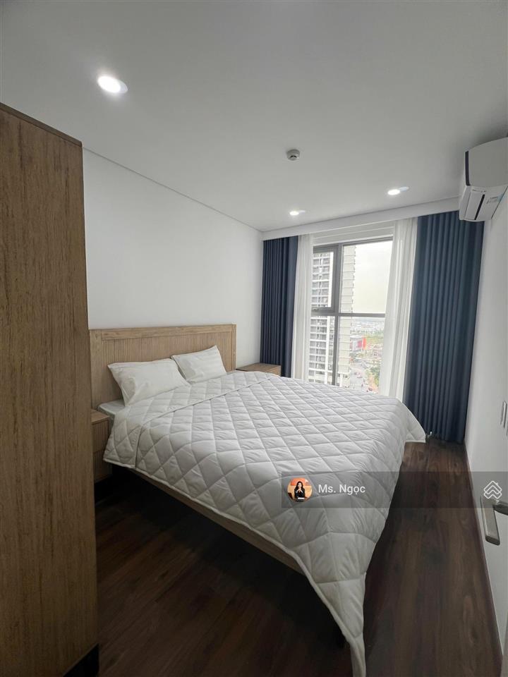 Cần bán căn hộ 1 phòng ngủ minato nhật bản, full nội thất cao cấp, 40 m2. giá 2,x tỷ