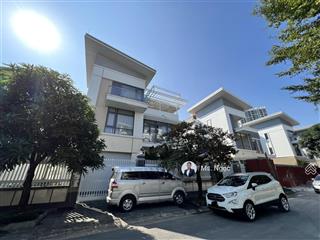 Bán biệt thự đơn lập 270 m2 đối diện vinhomes marina, xây 4 tầng, full nội thất. sổ hồng, giá 2x tỷ