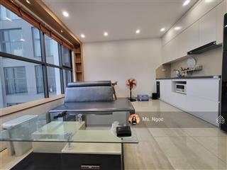 Cần bán căn hộ 1pn tầng cao minato nhật bản, full nội thất, 53 m2, đã có sổ hồng. giá 2 tỷ 550