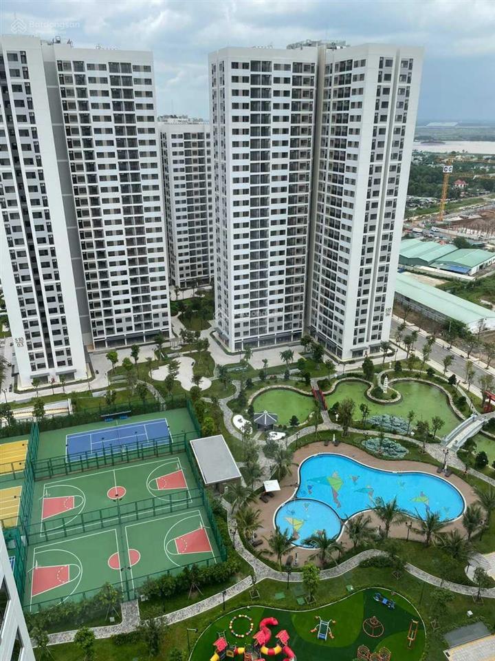 Căn hộ 4tr5 studio vinhomes quận 9 cần cho thuê trống