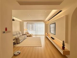 Cực hiếm! chung cư hoàng cầu, đống đa, 65m, 2 ngủ, thoáng đẹp, sát hồ hoàng cầu