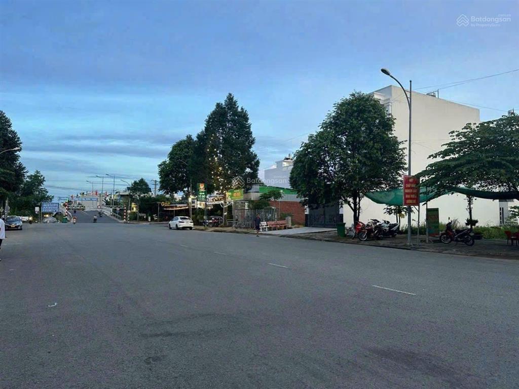 Cho thuê căn hộ minihouse văn hoá tây đô trục 1b, đầy đủ nội thất, giá rẻ chỉ 3,5 triệu, lộ30m