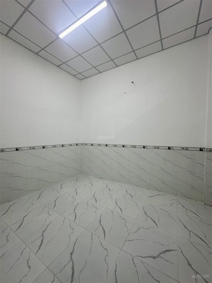 Nhà 1 phòng ngủ, hẻm 220 cmt8, bùi hữu nghĩa cần thơ, mới 100%, oto taxi vivu, cách đầu hẻm 20m