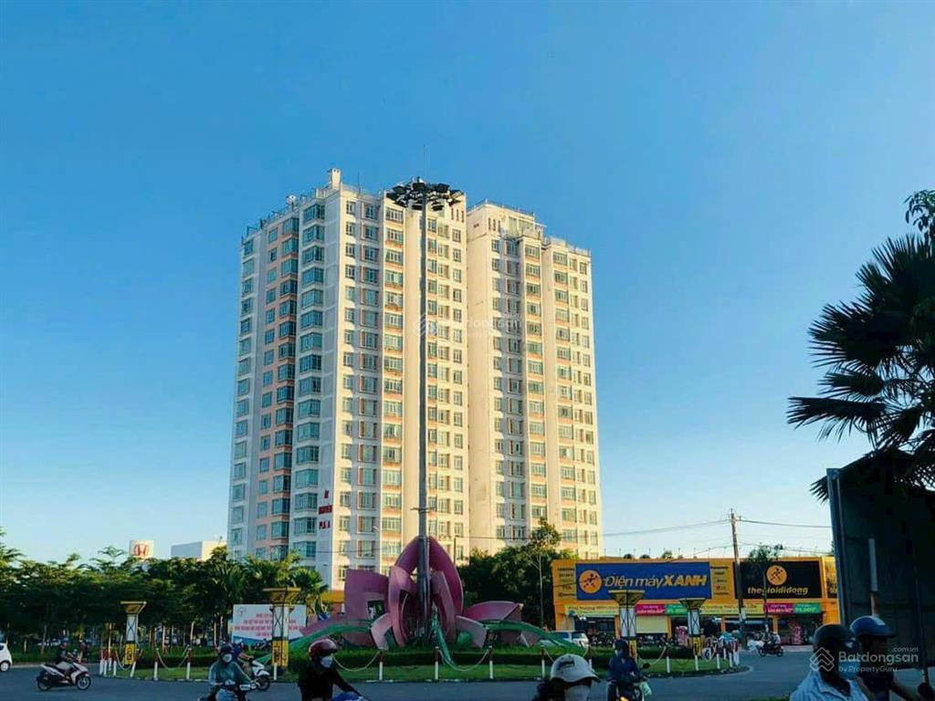 Căn hộ tây nguyên plaza cần thơ, 89m2, 2 phòng ngủ, 2wc, thang máy, hầm xe, tầng 12