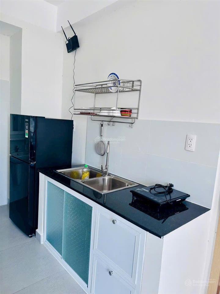 Cho thuê căn góc nam long 45m2, 1 phòng ngủ, full nội thất, 2 ban công, mới, thang máy, bãi xe