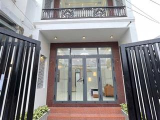Cần bán căn nhà hẻm 1/ đình nghi xuân. cách ngã tư bốn xã chỉ 450m. 4.5x16m. giá 1.65 tỷ.